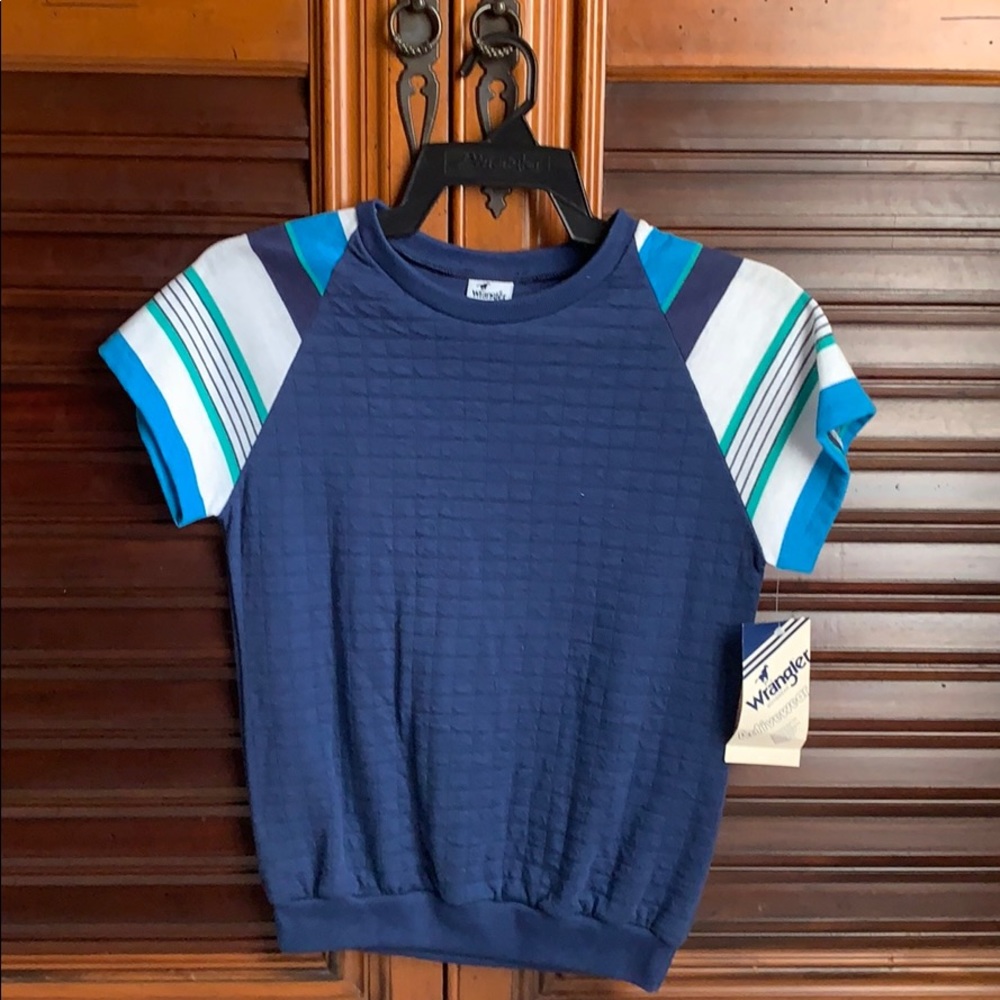 NWT Wrangler Activewear